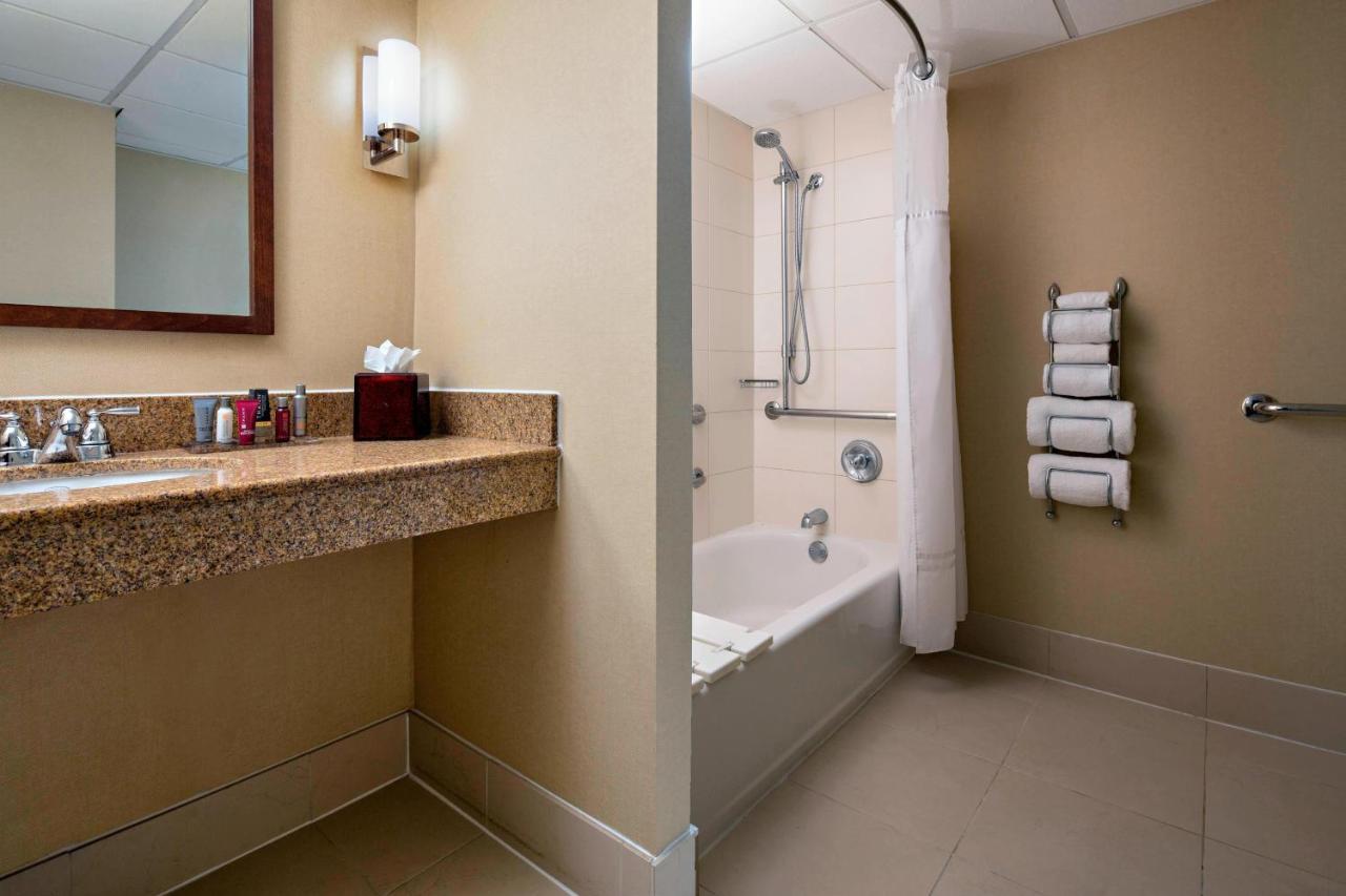 Marriott West Loop By The Galleria Hotel Houston